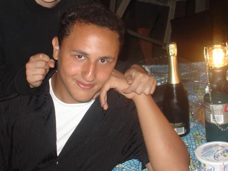 moi dans mon annif ;)